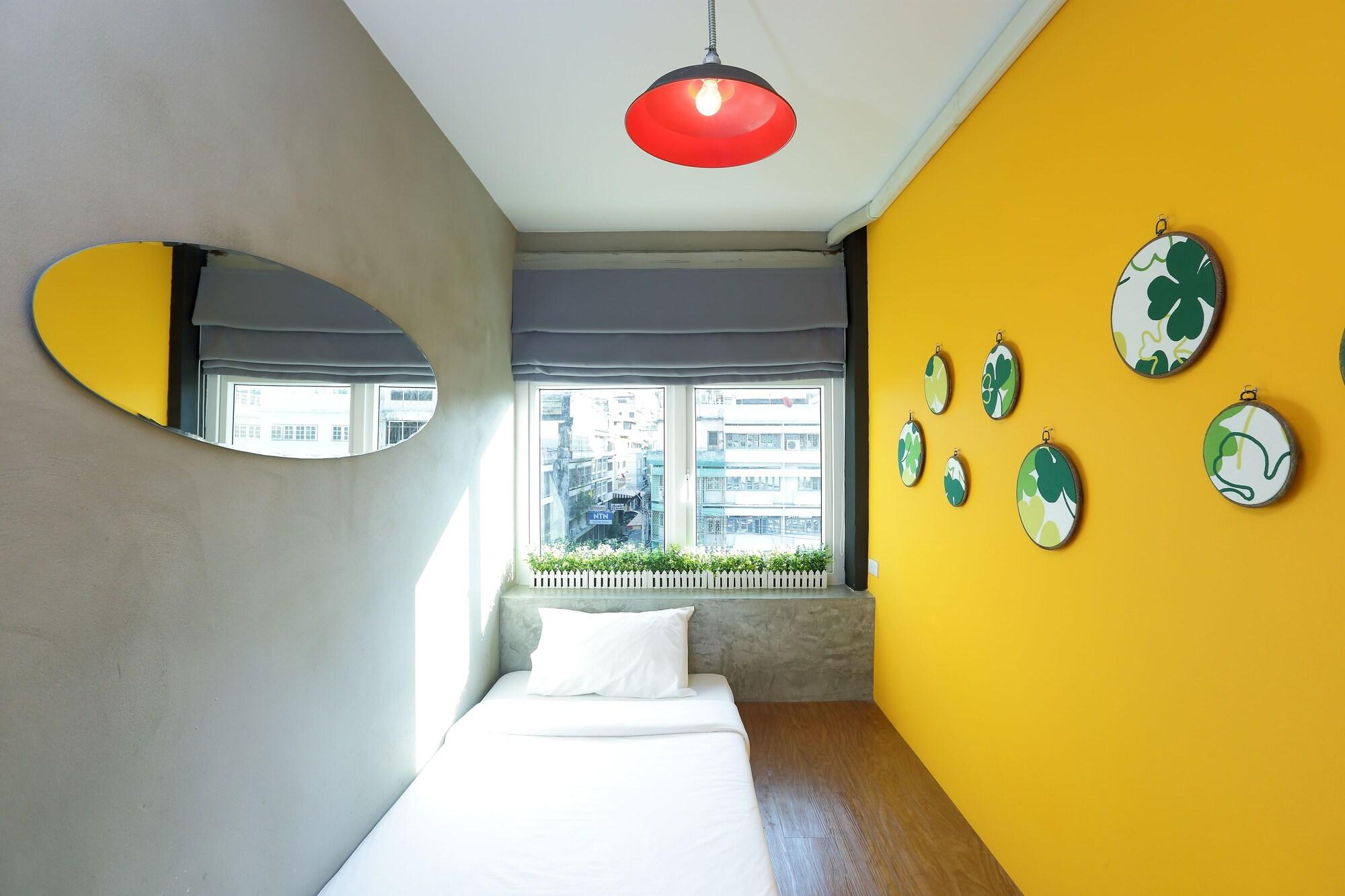 Smile Inn Bangkok Exteriör bild