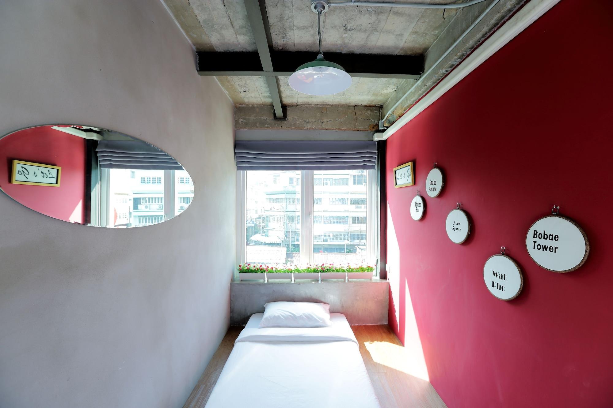 Smile Inn Bangkok Exteriör bild
