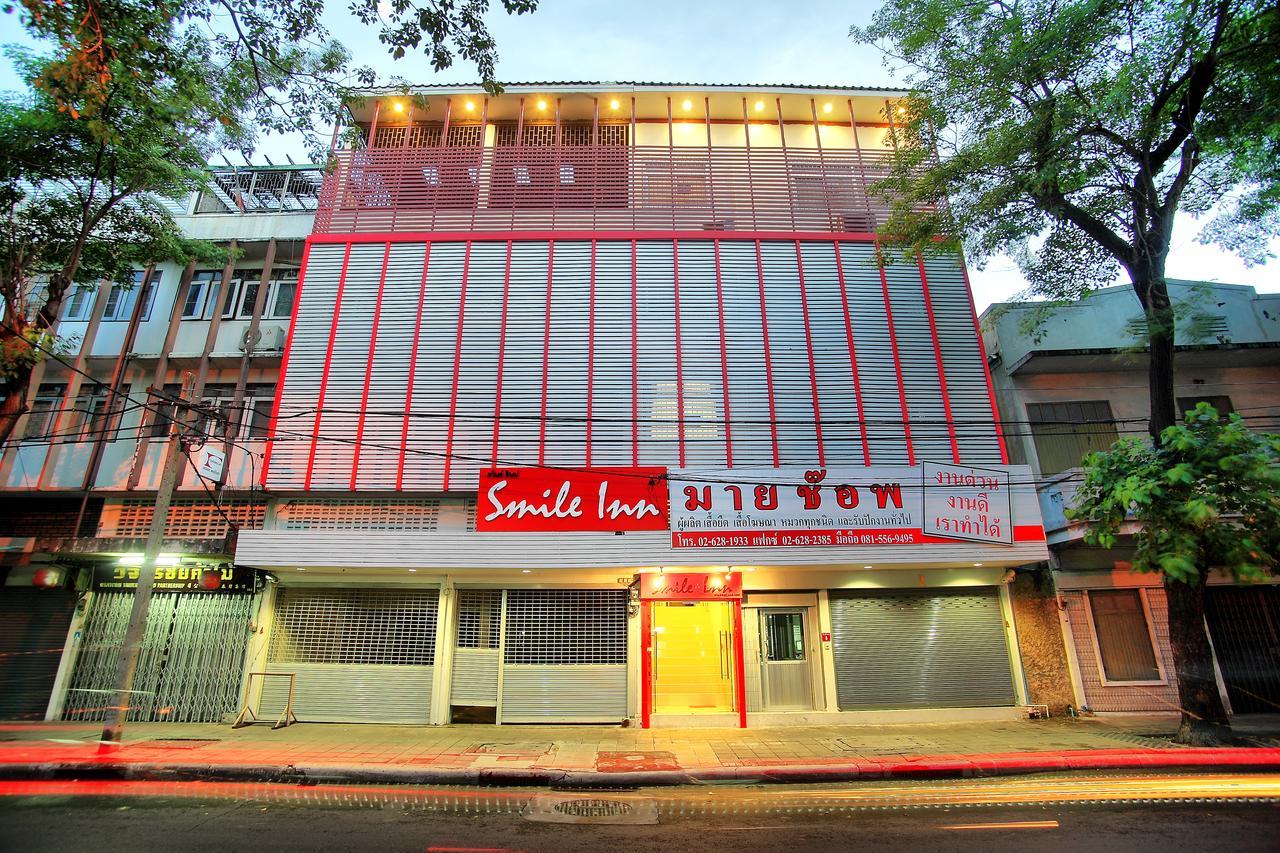 Smile Inn Bangkok Exteriör bild